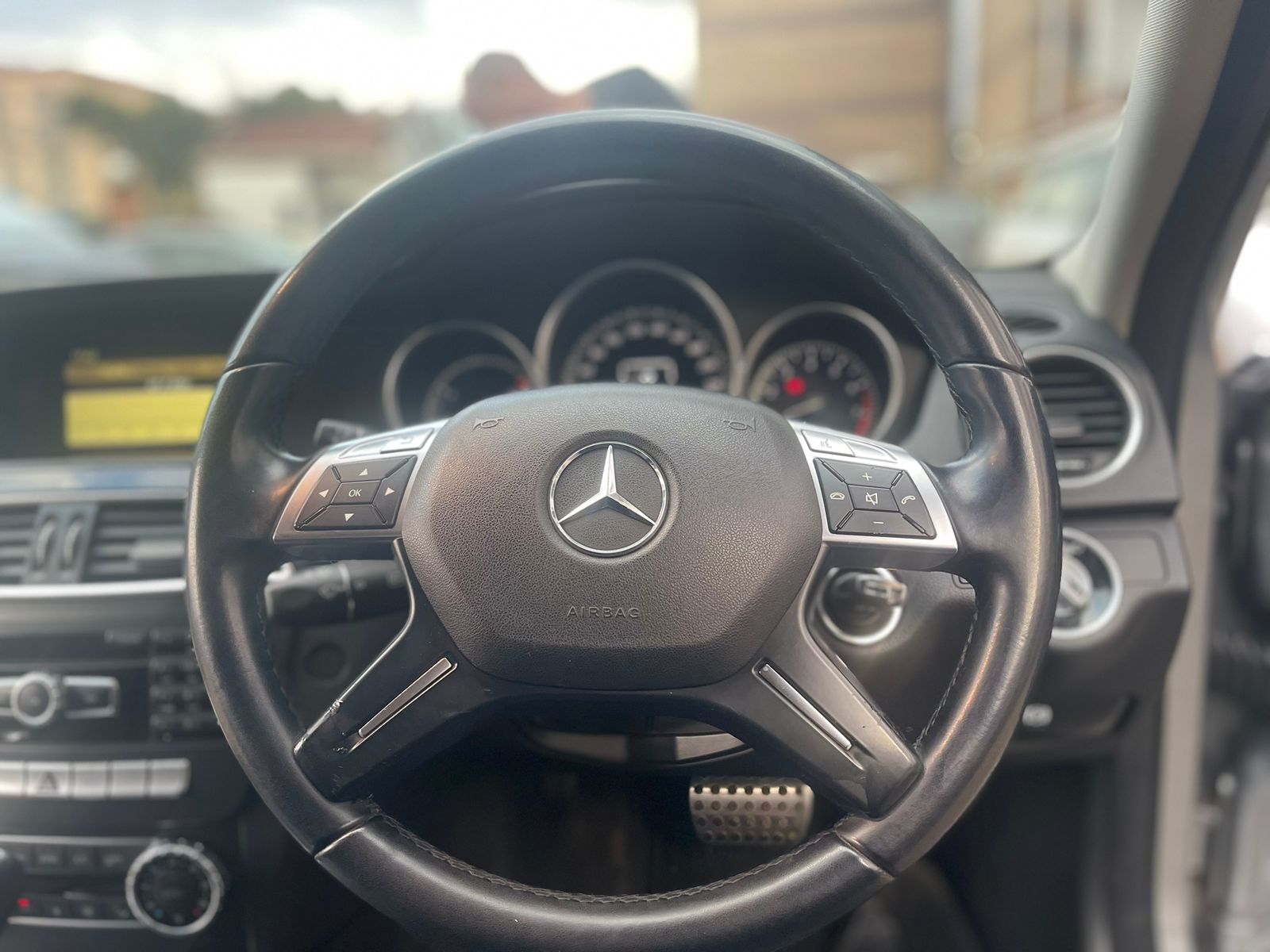 2012 Mercedes Benz C180