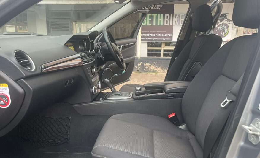 2012 Mercedes Benz C180