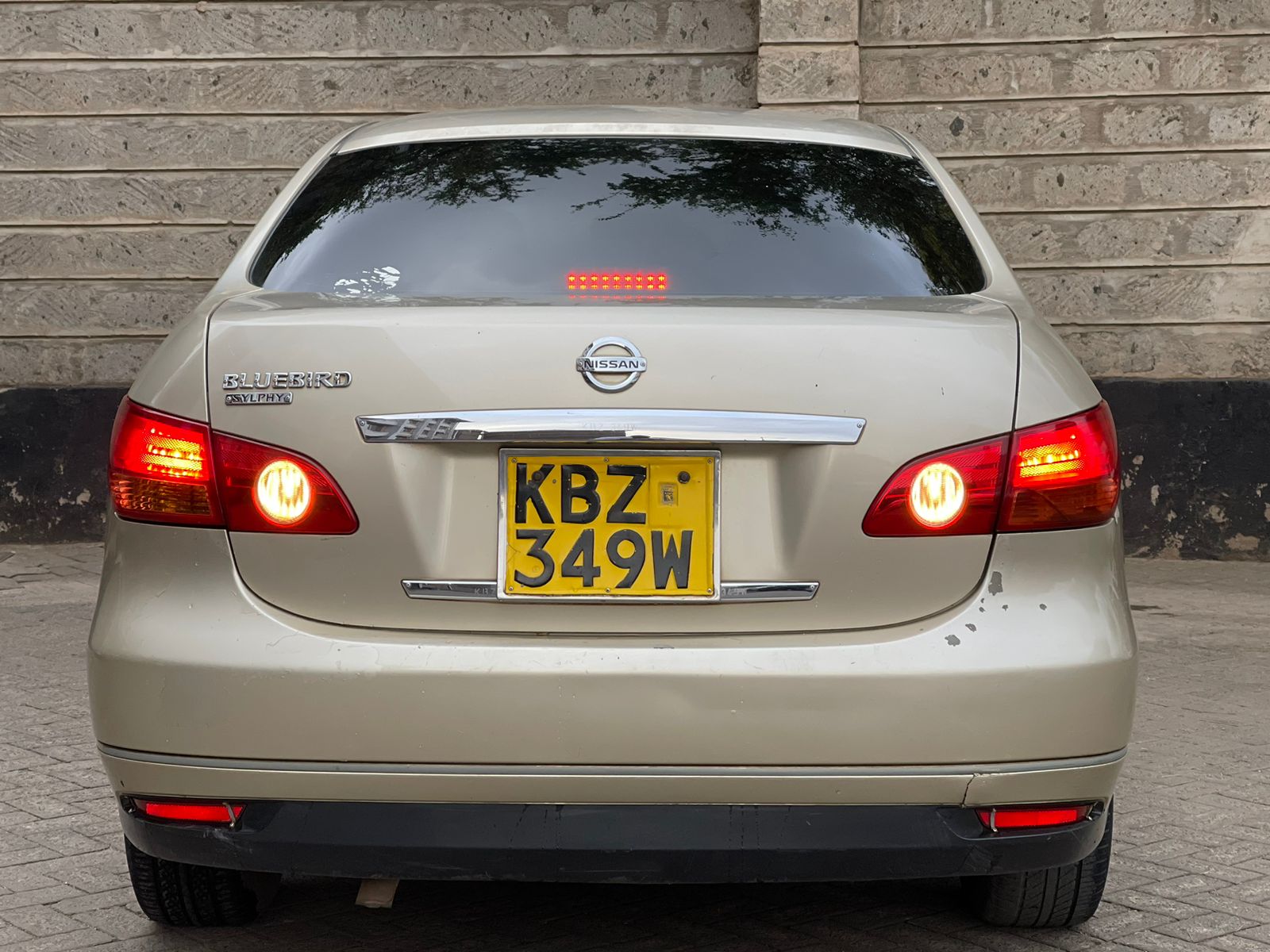 2007 Nissan Bluebird Sylphy - Cars under Ksh. 1 million in Kenya 2022