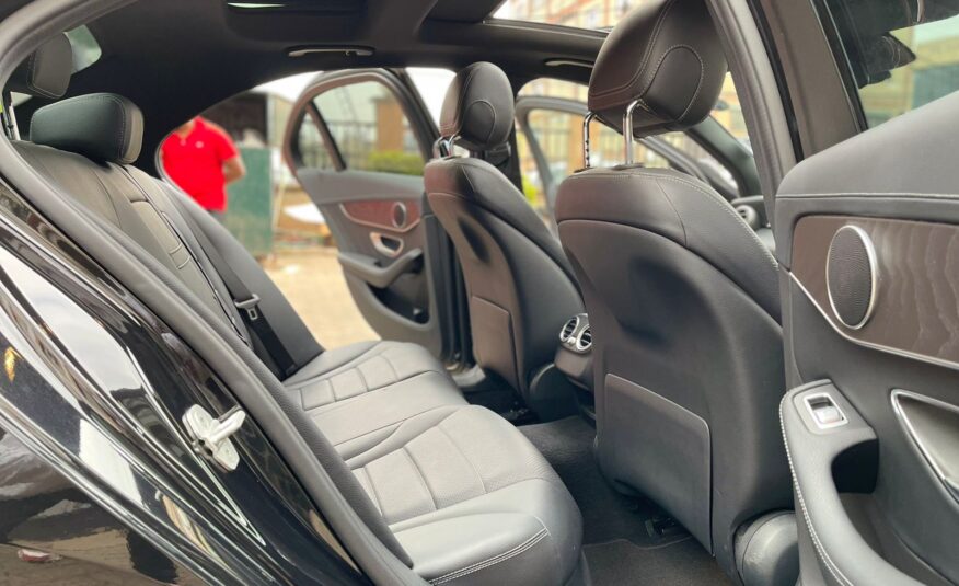 2015 Mercedes Benz C180