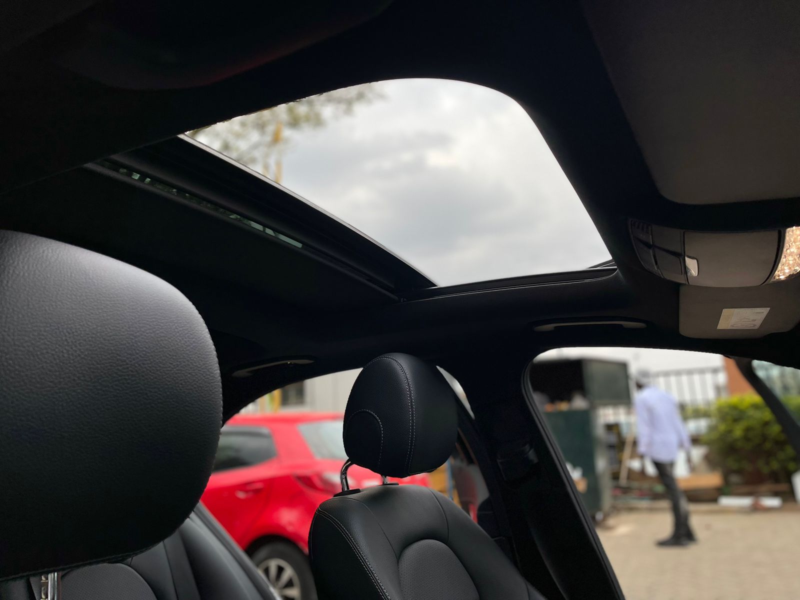 2015 Mercedes Benz C180