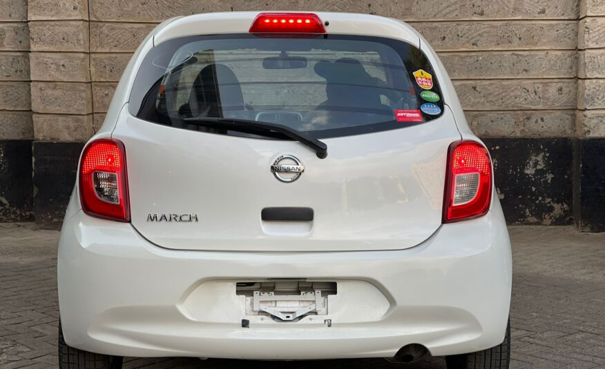2015 Nissan March