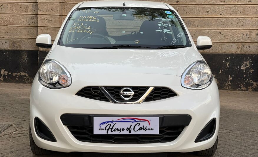 2015 Nissan March