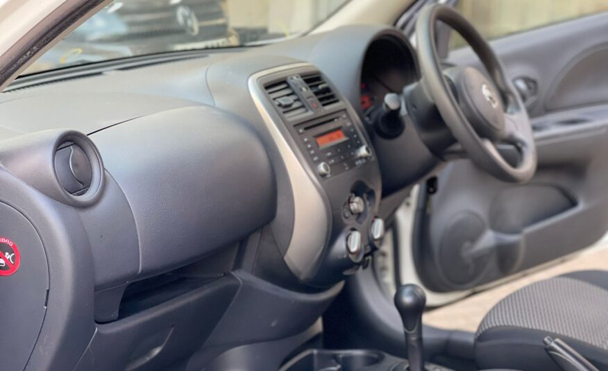 2015 Nissan March