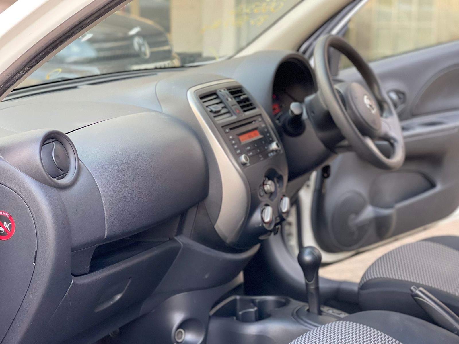 2015 Nissan March
