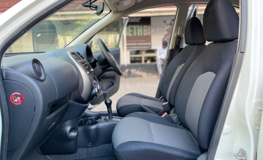 2015 Nissan March