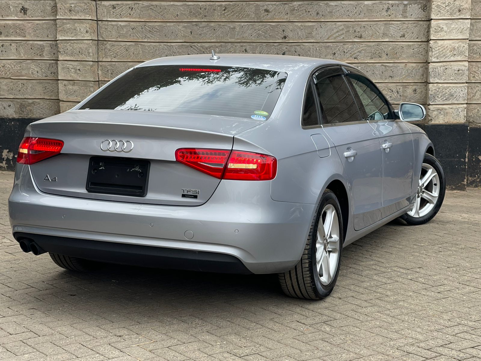 2015 Audi A4