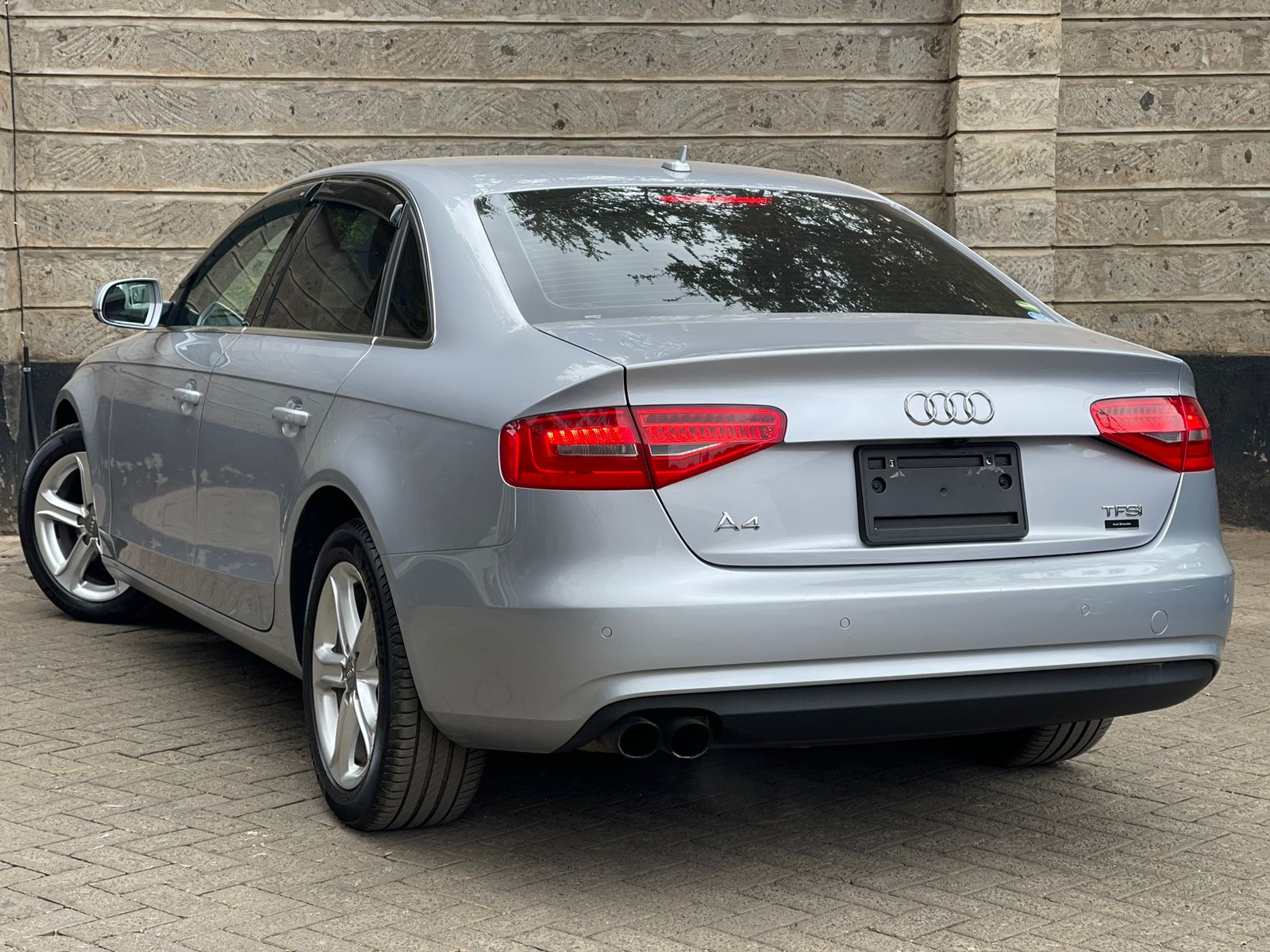 2015 Audi A4