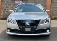 2015 Toyota Crown Royal