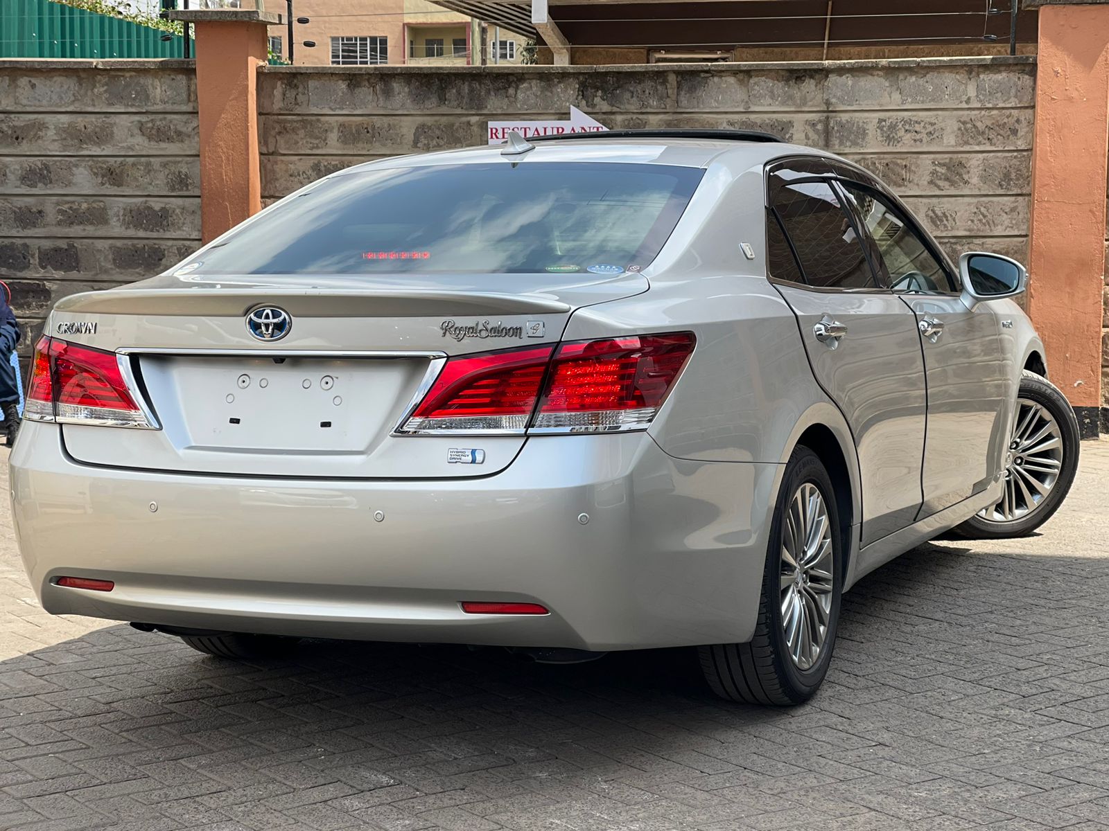 2015 Toyota Crown Royal