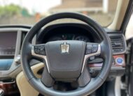 2015 Toyota Crown Royal