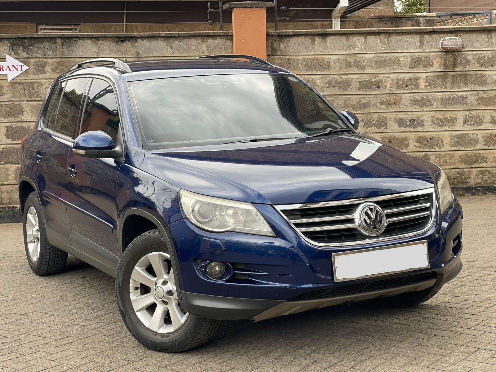 2010 Volkswagen Tiguan 2.0T TSI