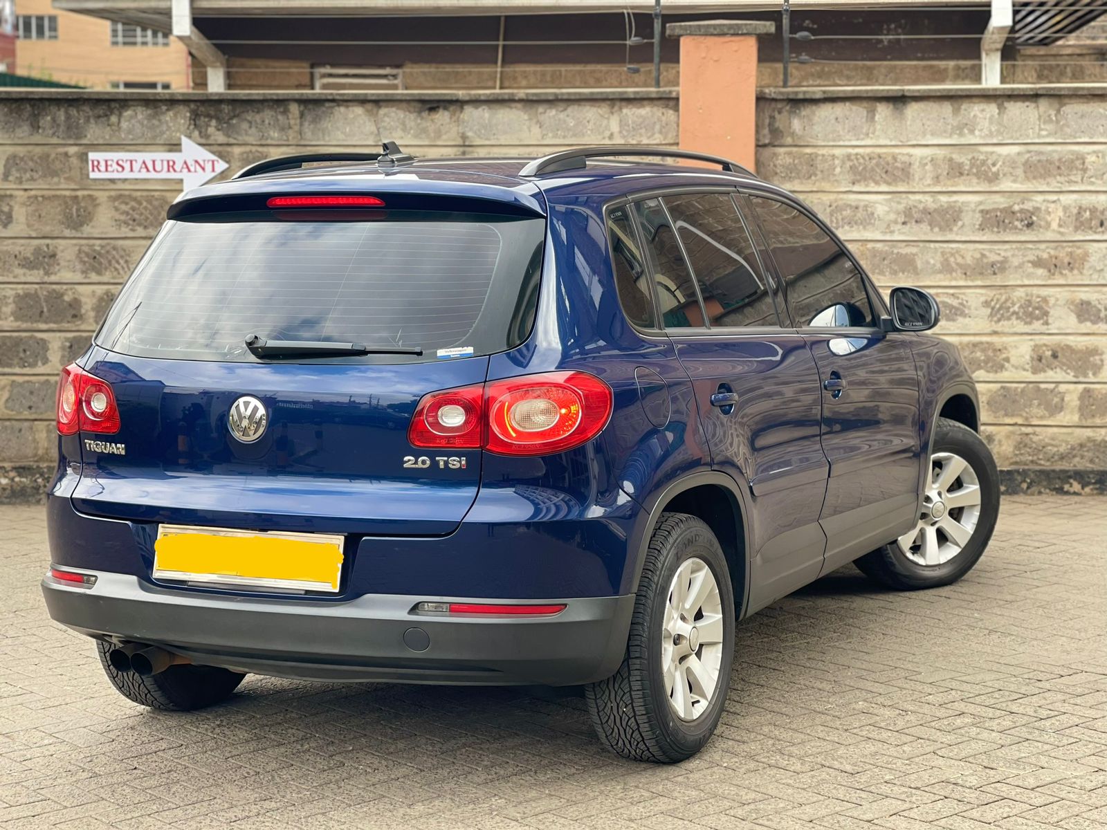 2010 Volkswagen Tiguan 2.0T TSI