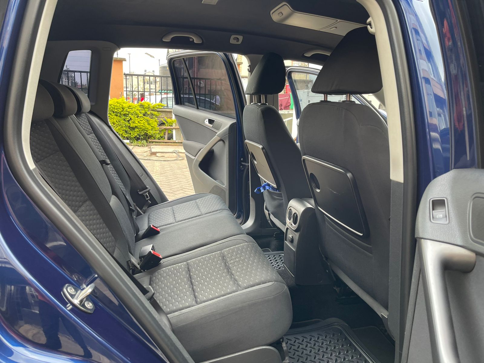 2010 Volkswagen Tiguan 2.0T TSI
