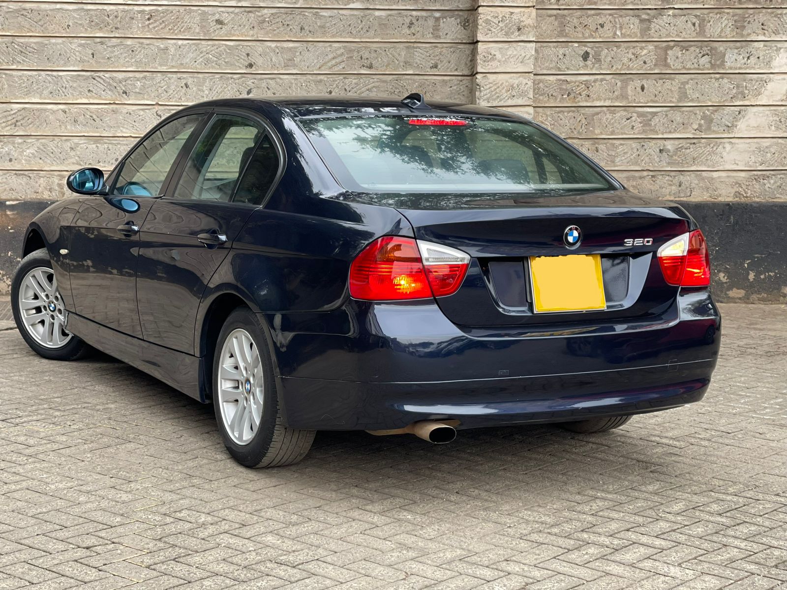 2007 BMW 320I