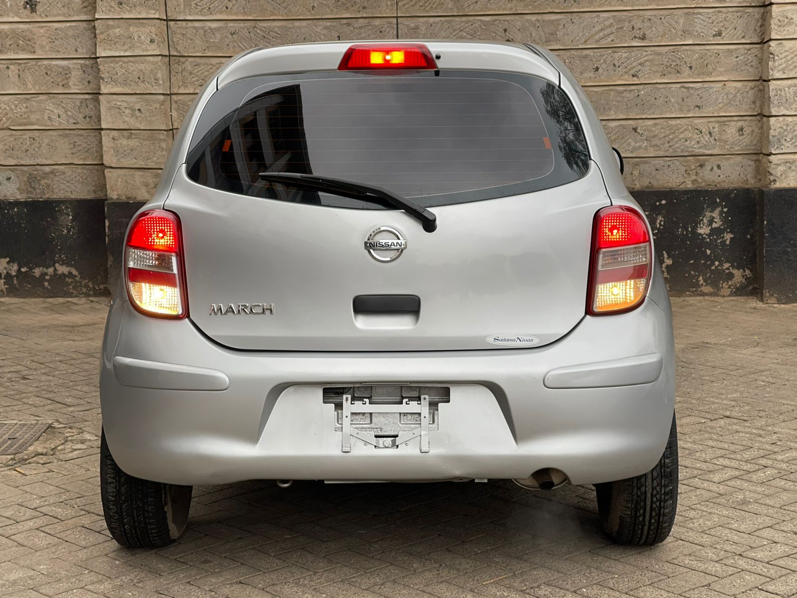 2012 Nissan March