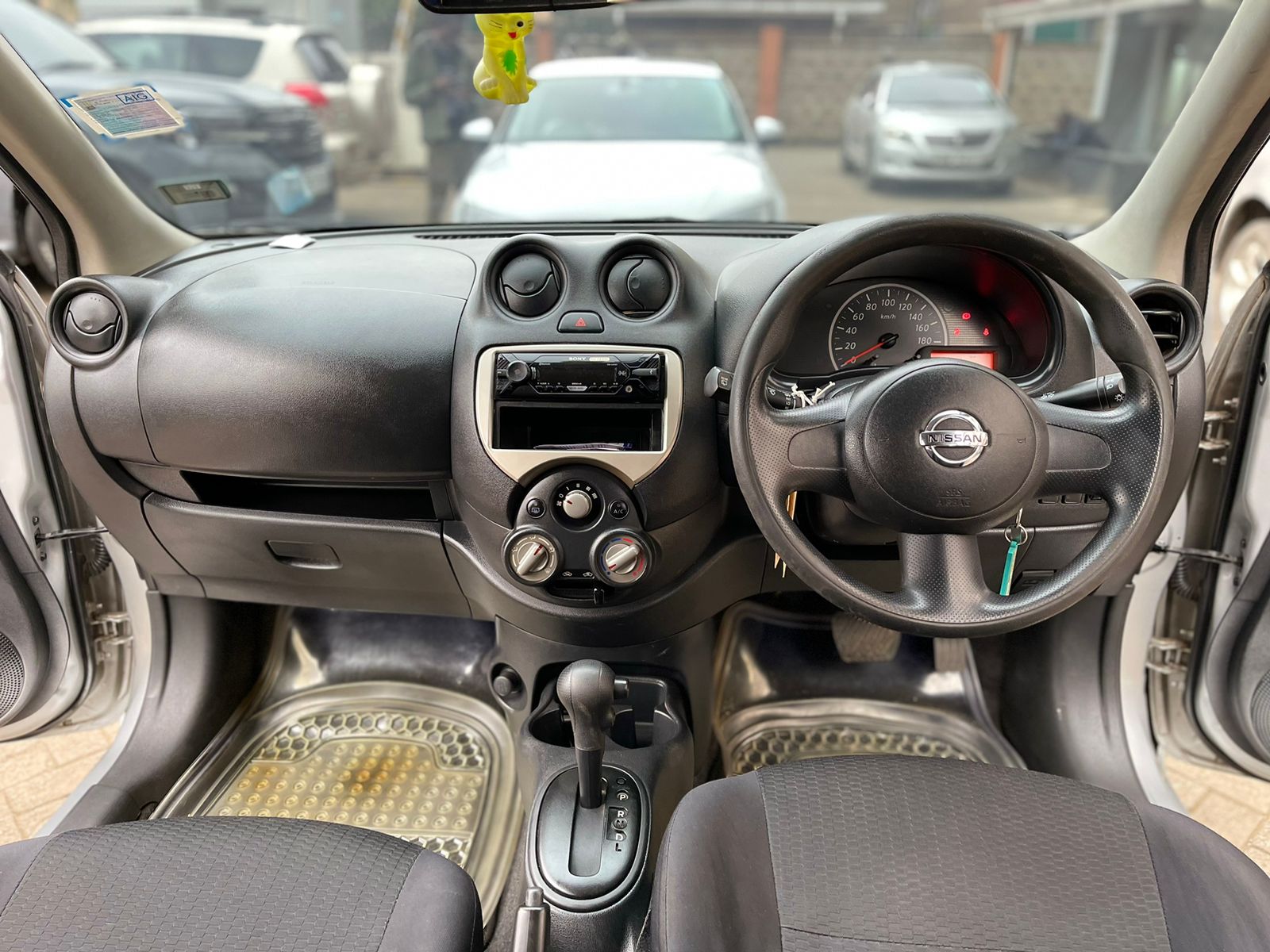 2012 Nissan March