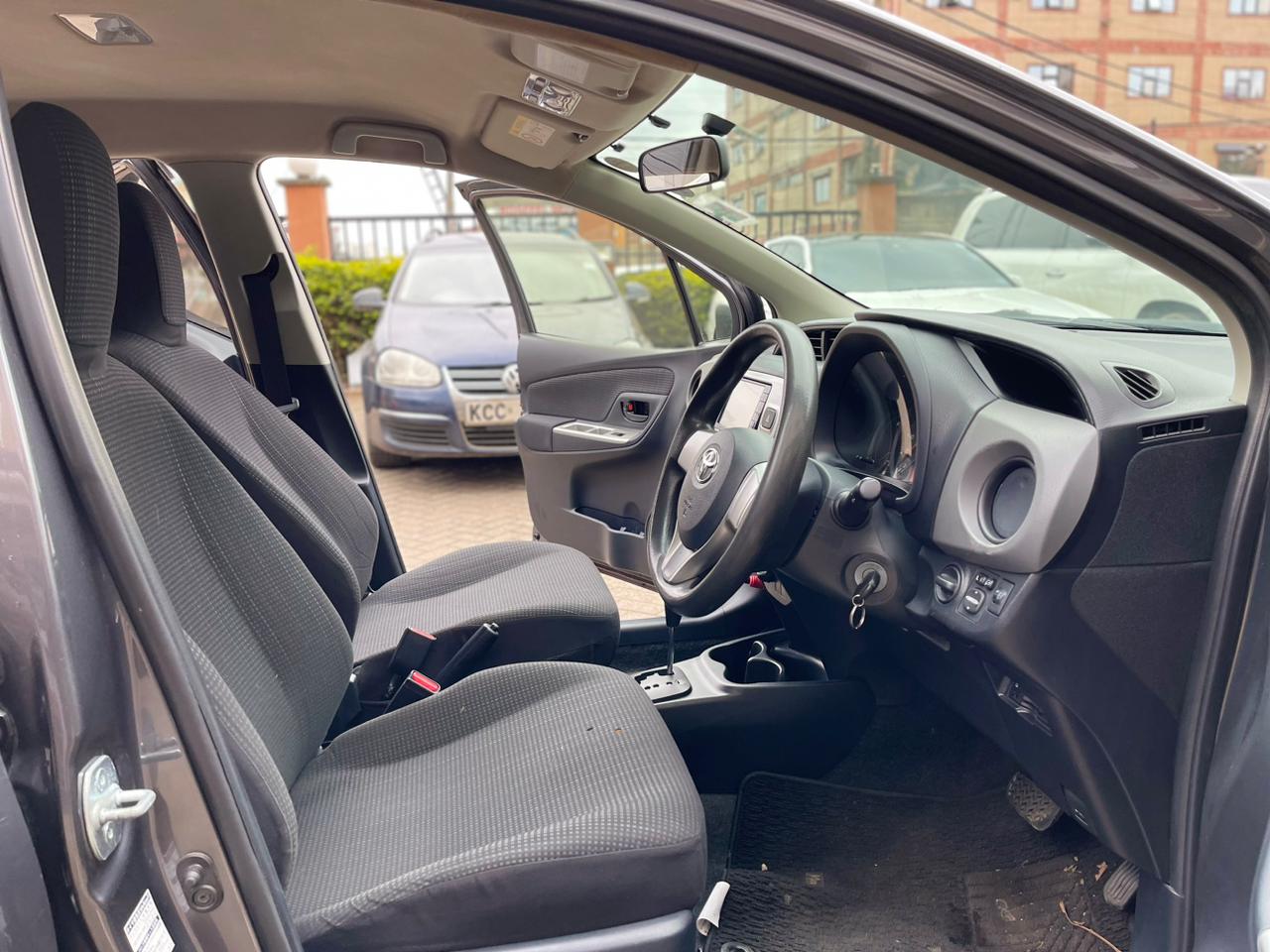 2015 Toyota Vitz