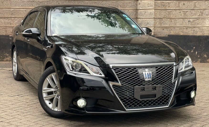 2015 Toyota Crown Athlete