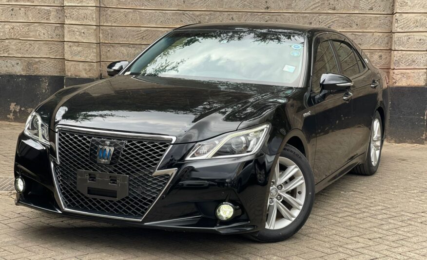 2015 Toyota Crown Athlete