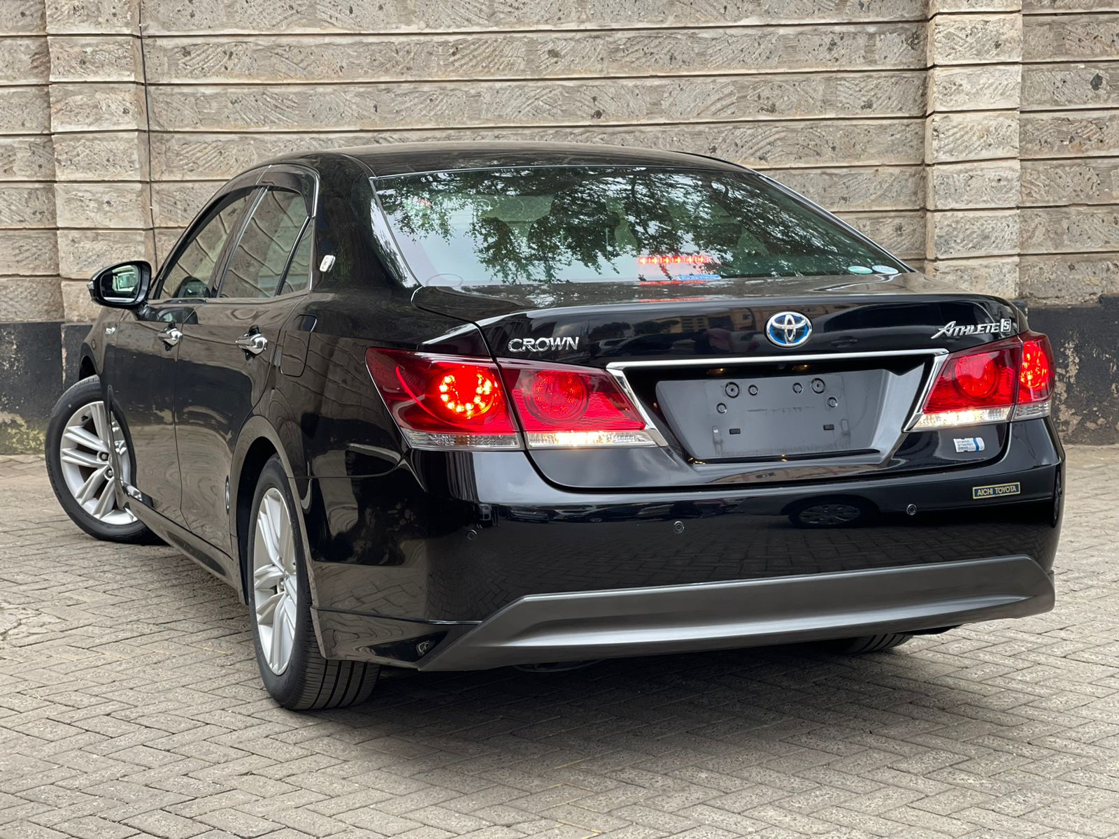 2015 Toyota Crown Athlete