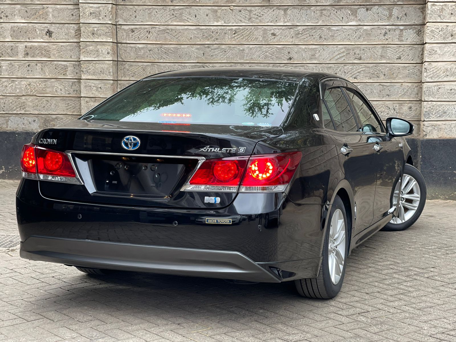 2015 Toyota Crown Athlete