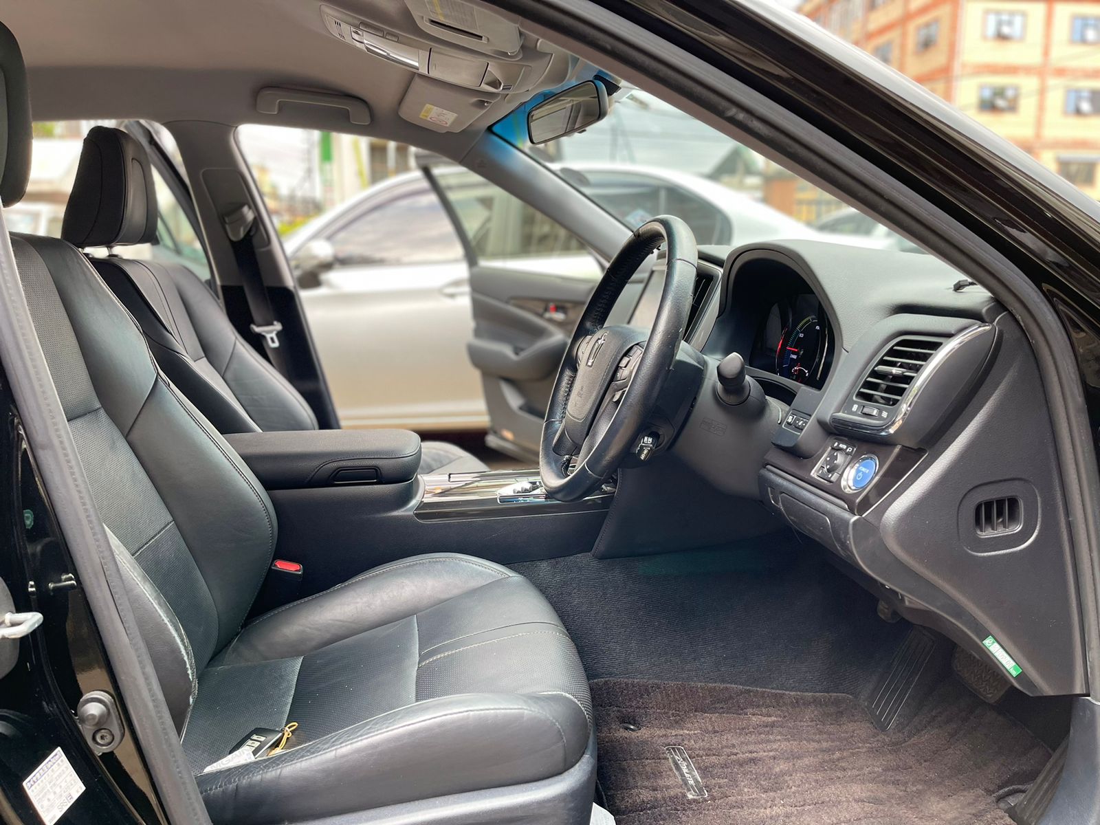 2015 Toyota Crown Athlete