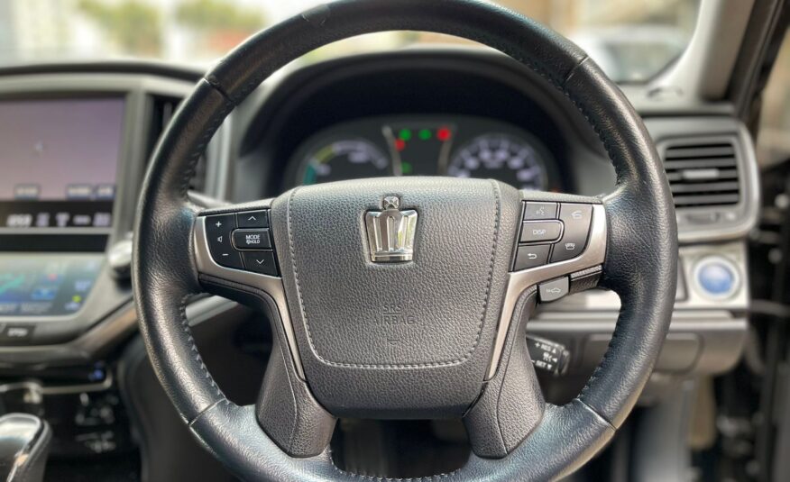 2015 Toyota Crown Athlete