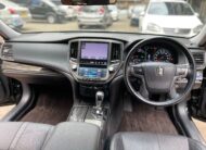 2015 Toyota Crown Athlete