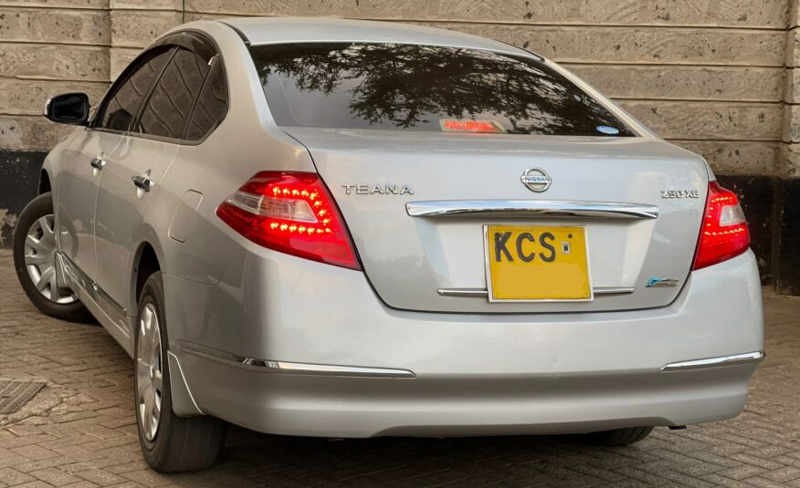 2012 Nissan Teana