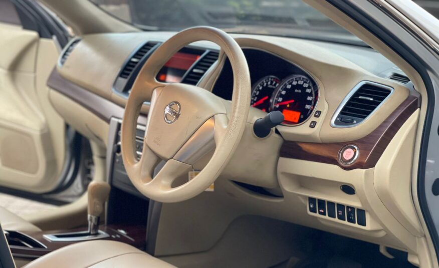 2012 Nissan Teana