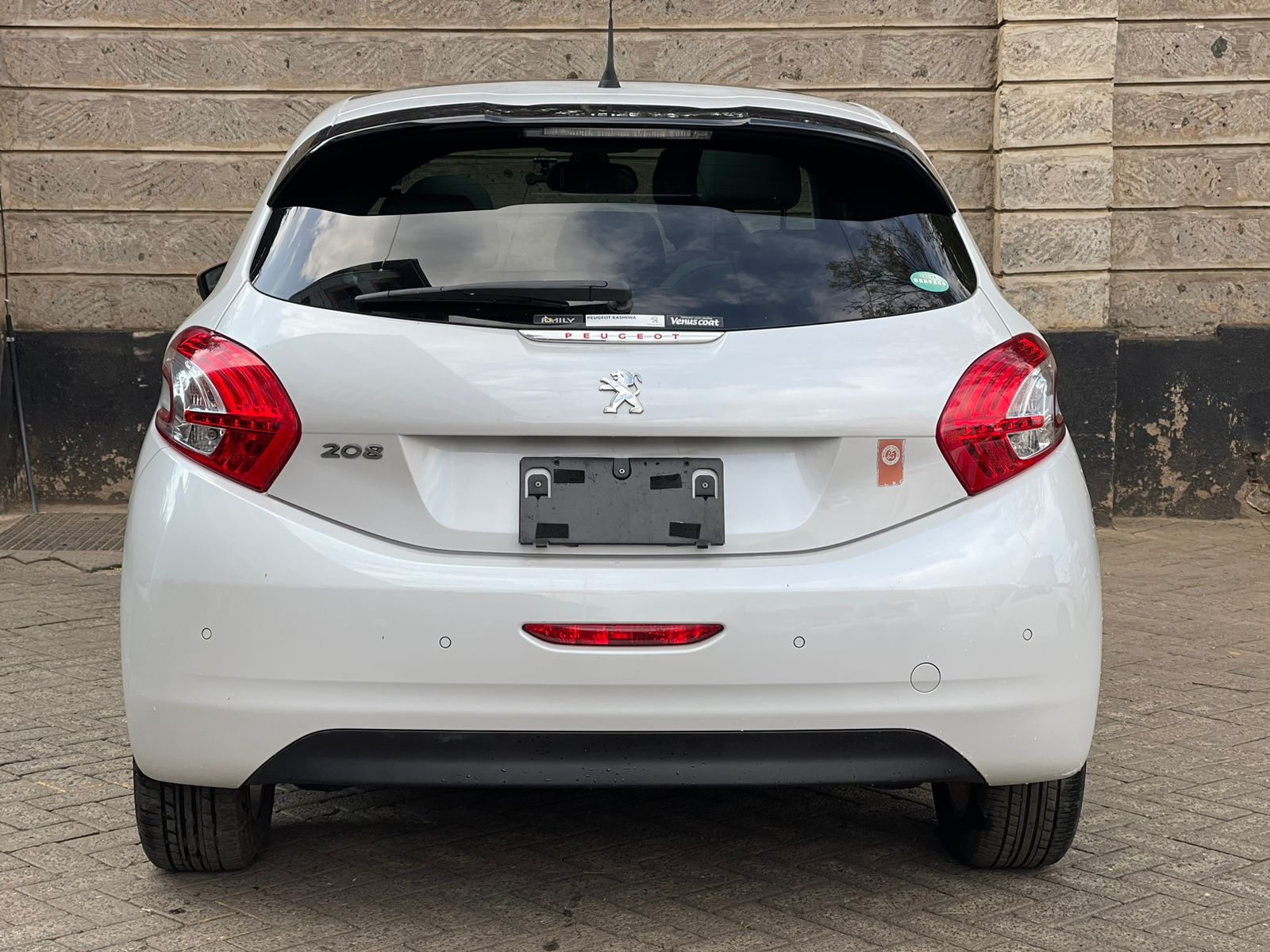 2015 Peugeot 208