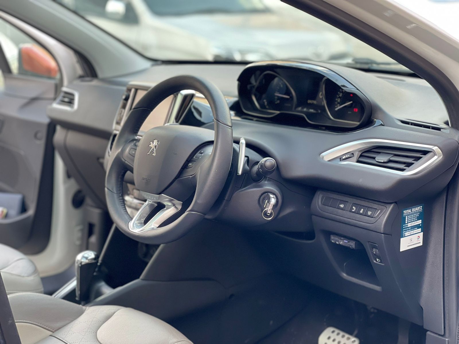 2015 Peugeot 208