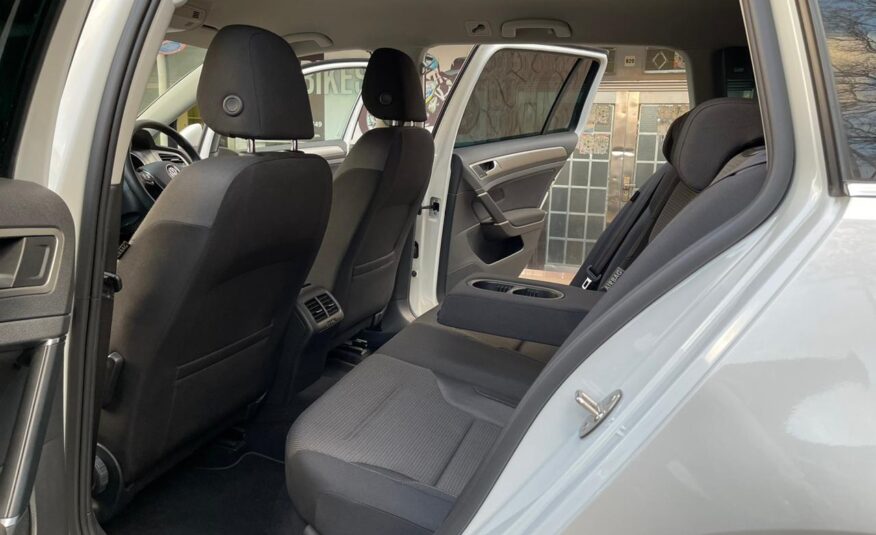 2015 Volkswagen Golf Variant