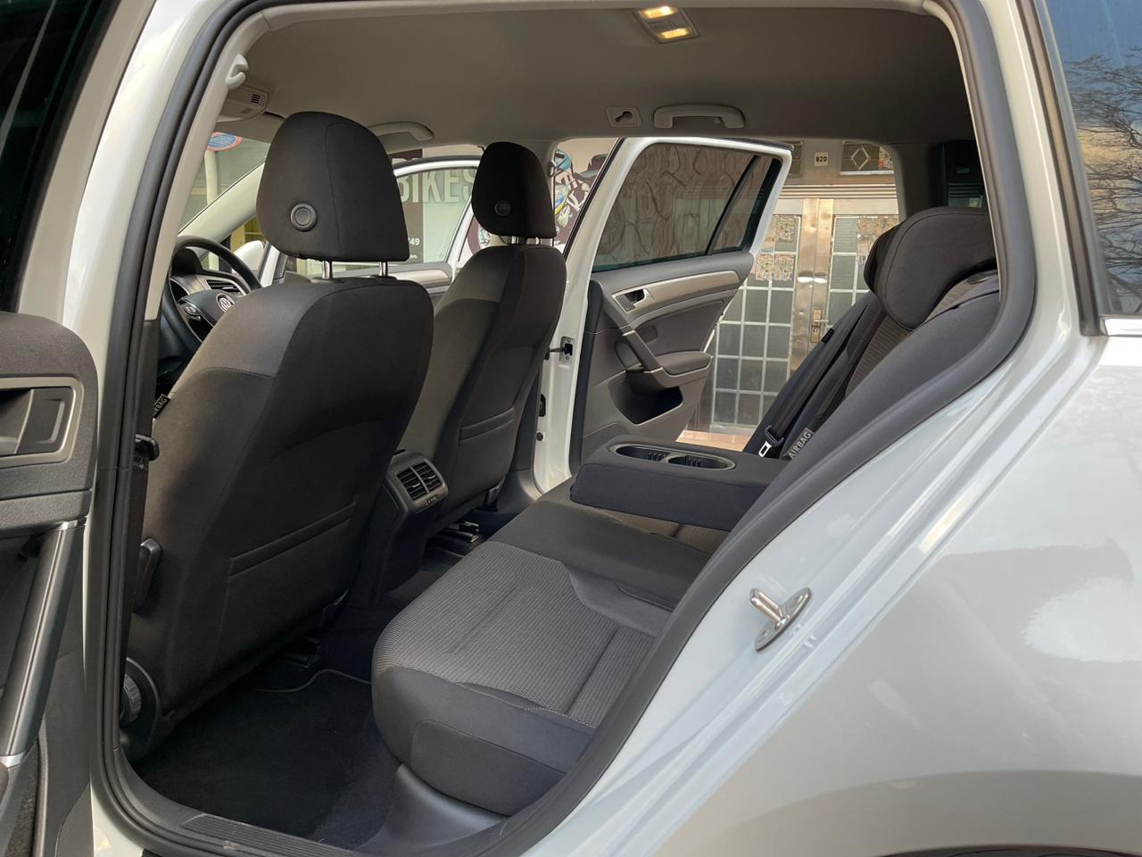 2015 Volkswagen Golf Variant