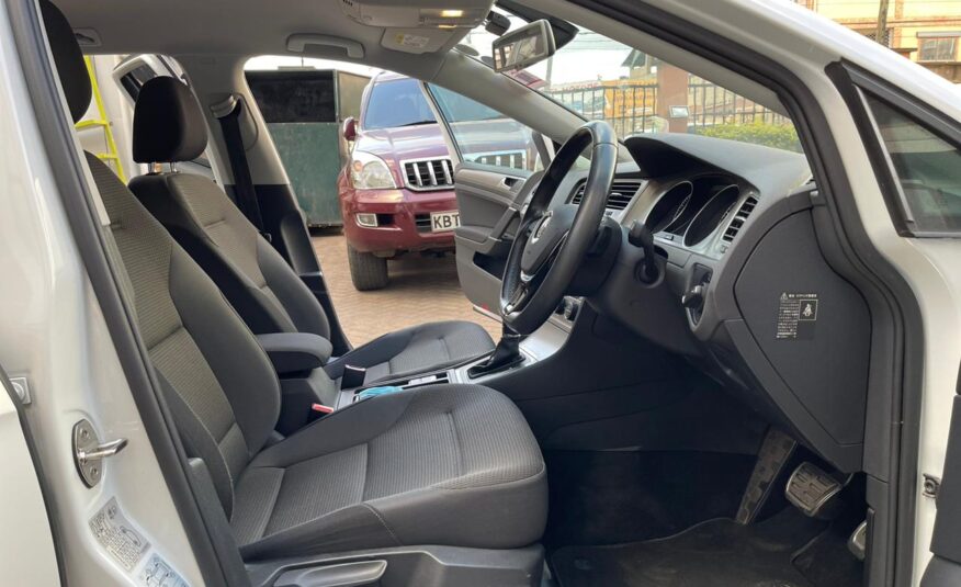 2015 Volkswagen Golf Variant