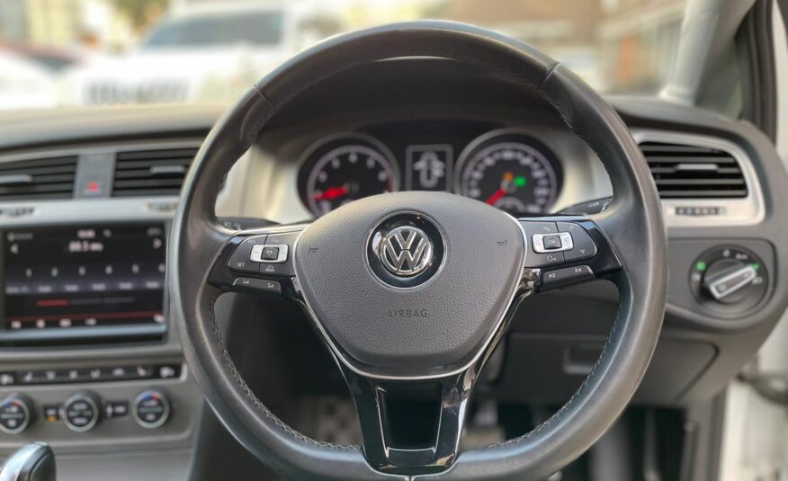 2015 Volkswagen Golf Variant
