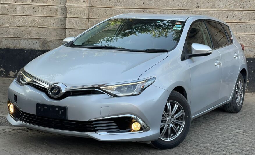 2015 Toyota Auris