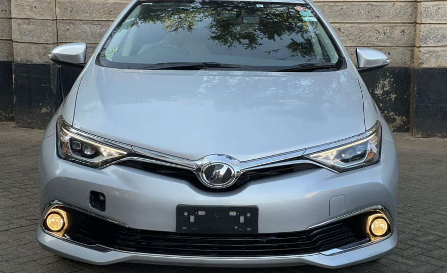 2015 Toyota Auris