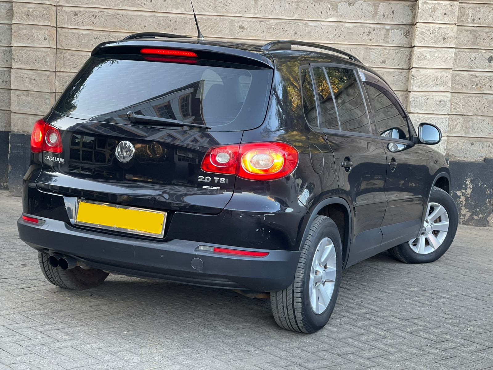 2010 Volkswagen Tiguan 2.0 TSI