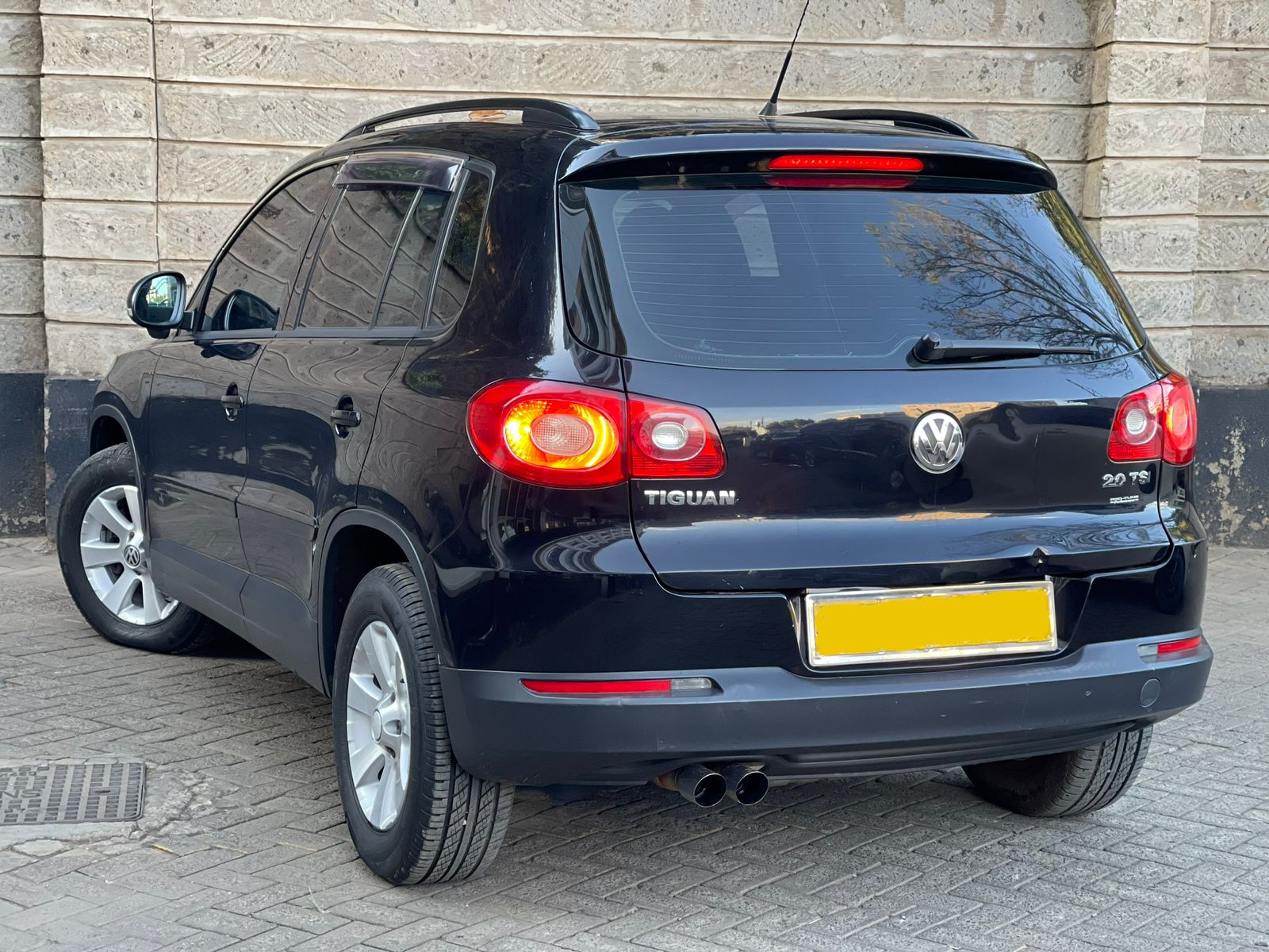 2010 Volkswagen Tiguan 2.0 TSI