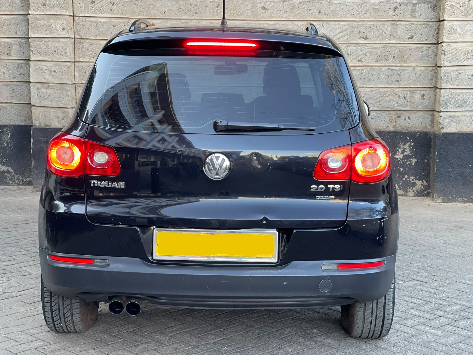 2010 Volkswagen Tiguan 2.0 TSI