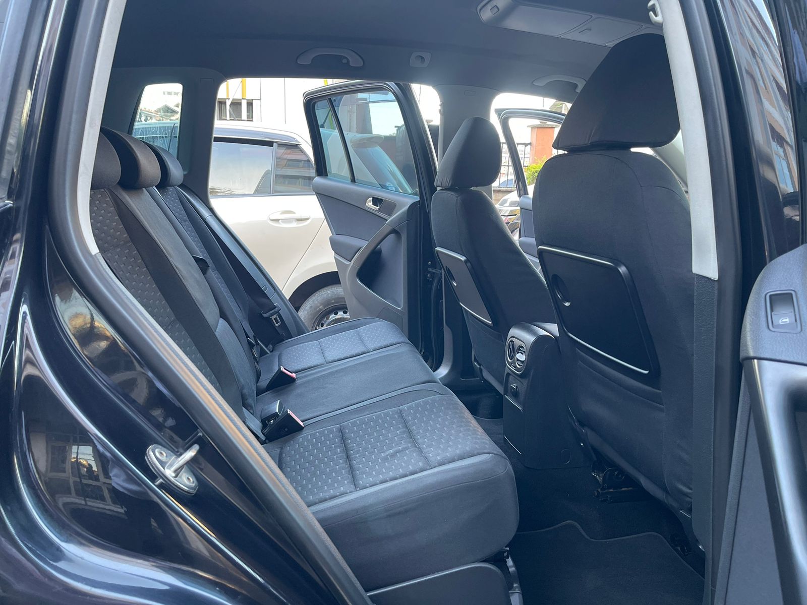 2010 Volkswagen Tiguan 2.0 TSI
