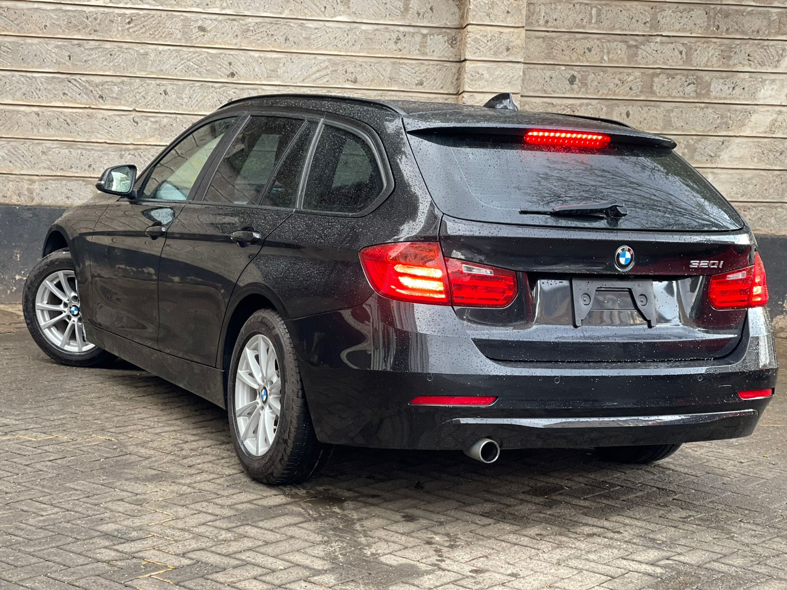 2015 BMW 320I