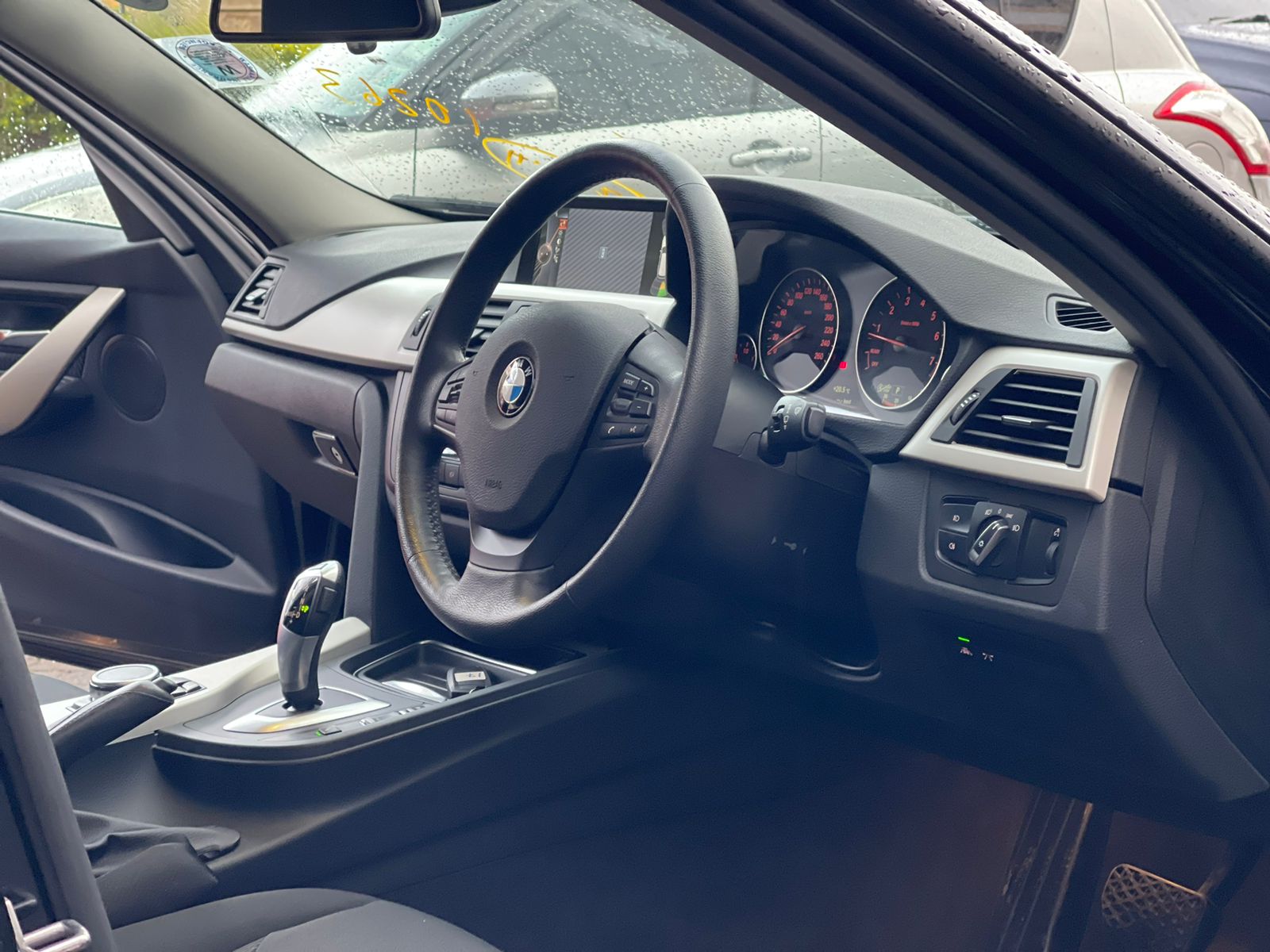 2015 BMW 320I
