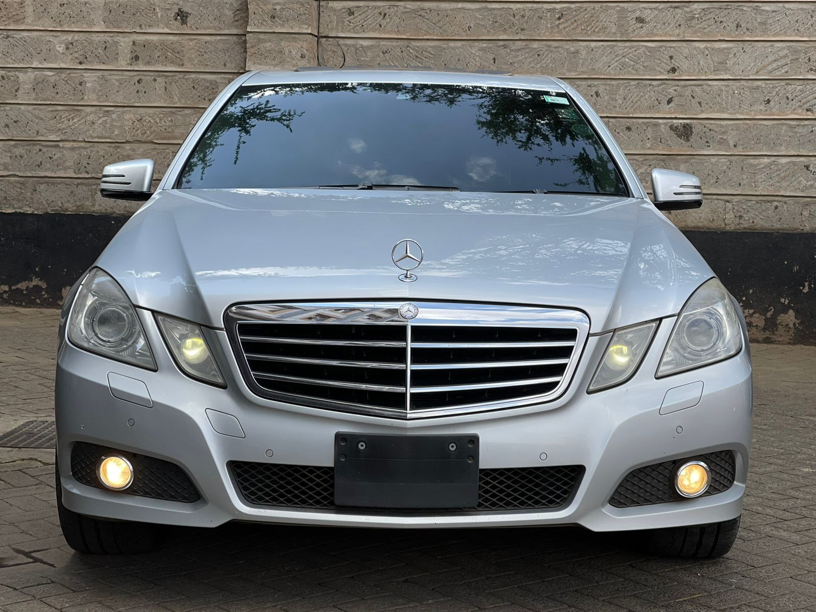 2010 Mercedes Benz E300