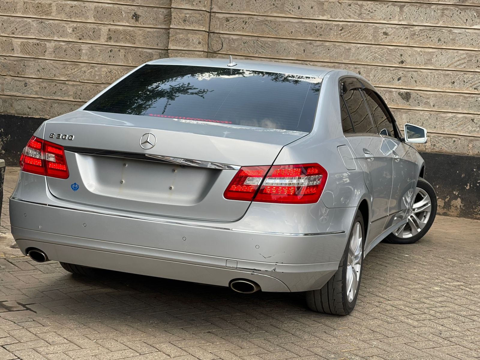 2010 Mercedes Benz E300