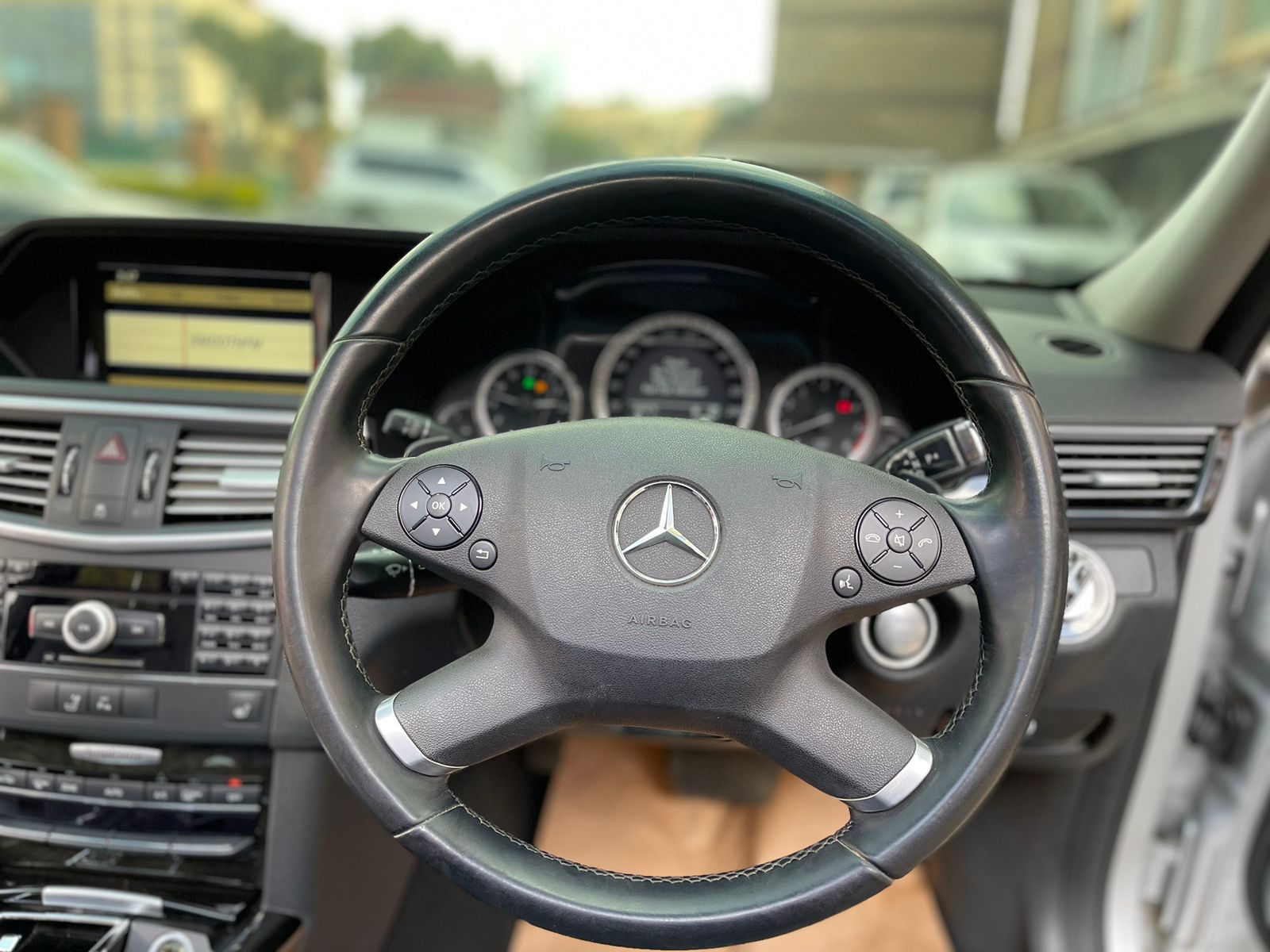 2010 Mercedes Benz E300