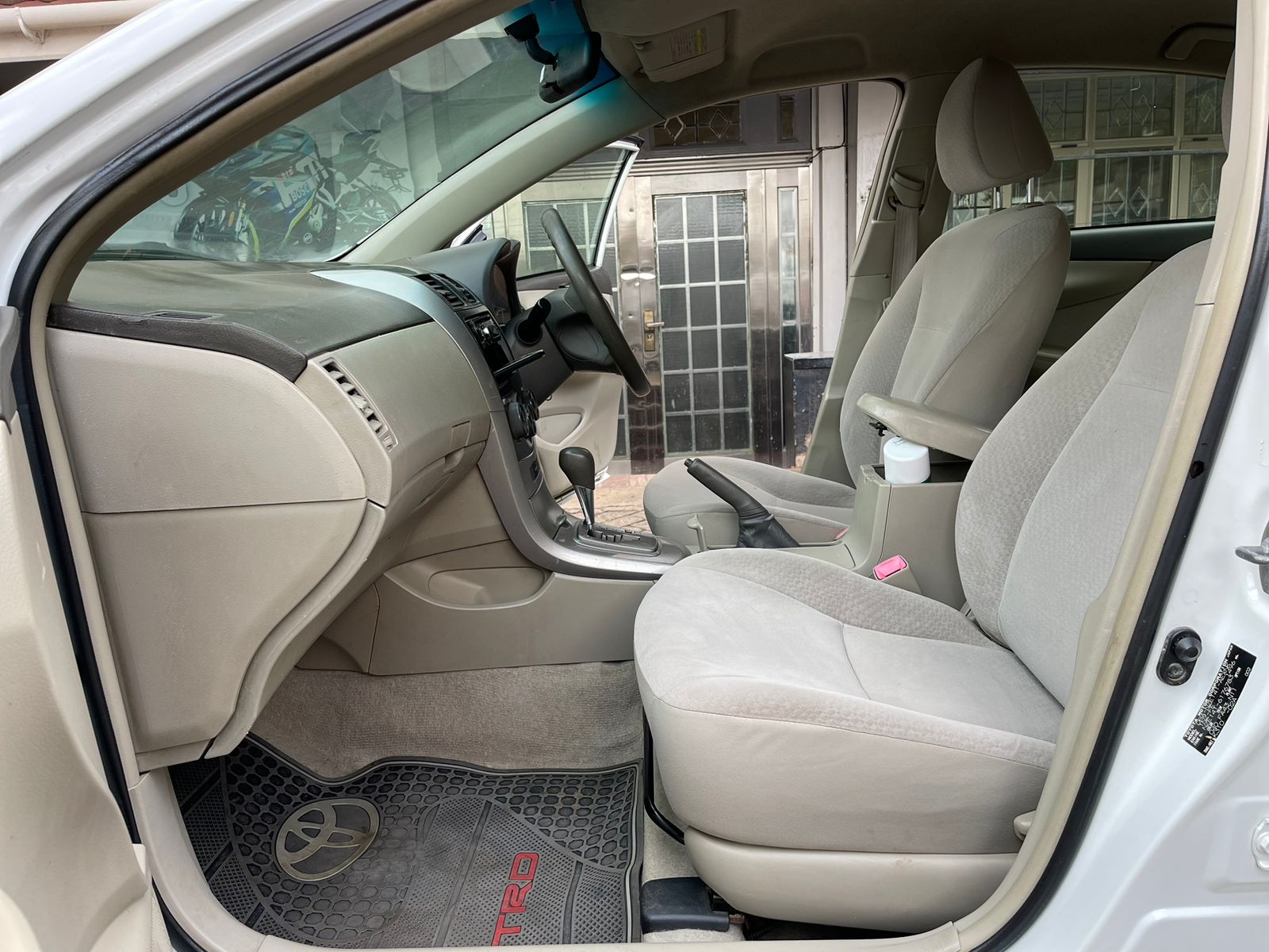 2011 Toyota Axio
