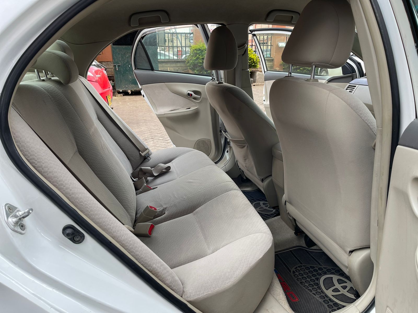 2011 Toyota Axio